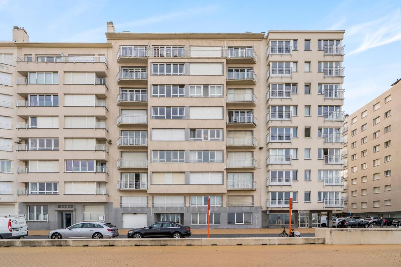 Zonnig Familie App Op Zeedijk Met Zeezicht Voor 6P Apartment Ostend Luaran gambar
